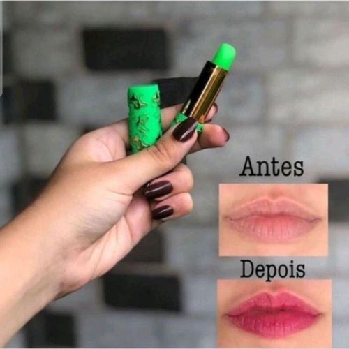 Batom Mágico 24 Horas Kit com 6 Batons de Longa Duração